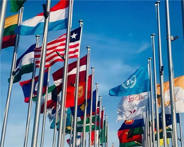 持续未来国际艺术展》在大阪世博成功举办麻将胡了2模拟器试玩《艺术与科技共创可(图10)