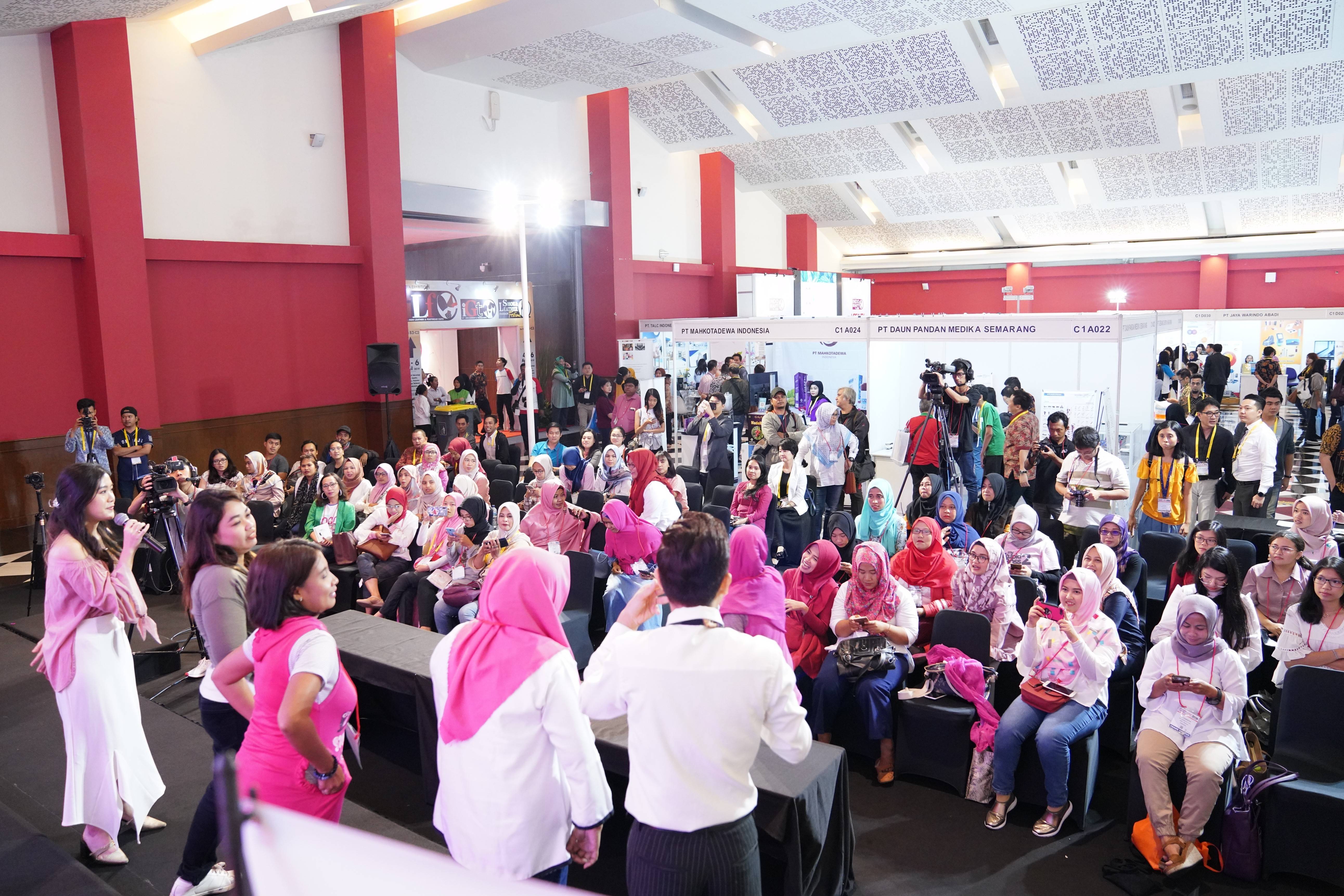 eauty Indonesia东南亚市场规模最大的美妆盛会麻将胡了2025年印尼雅加达美容美发展览会 Cosmob(图4)
